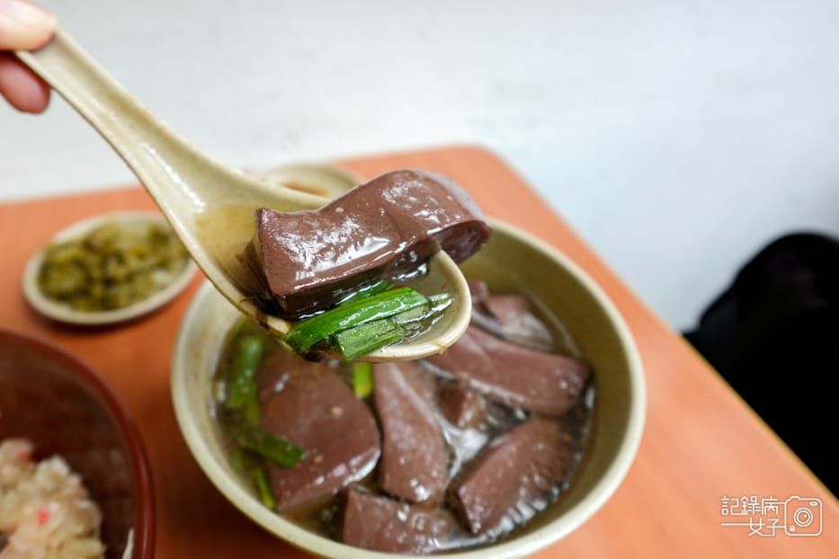 25台北大同區知名老店紅昌吉豬血湯腿庫飯.jpg 25台北大同區知名老店紅昌吉豬血湯腿庫飯.jpg