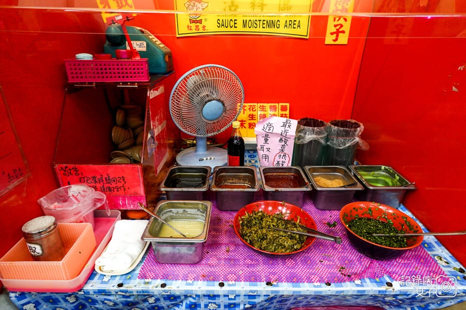 16台北大同區知名老店紅昌吉豬血湯腿庫飯.jpg 16台北大同區知名老店紅昌吉豬血湯腿庫飯.jpg