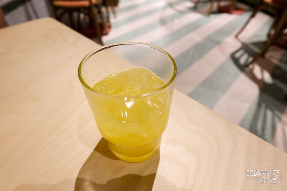 22南港Lalaport輪輪の町日式早午餐大車輪雞腿排法式吐司酪梨千層麵.jpg 22南港Lalaport輪輪の町日式早午餐大車輪雞腿排法式吐司酪梨千層麵.jpg