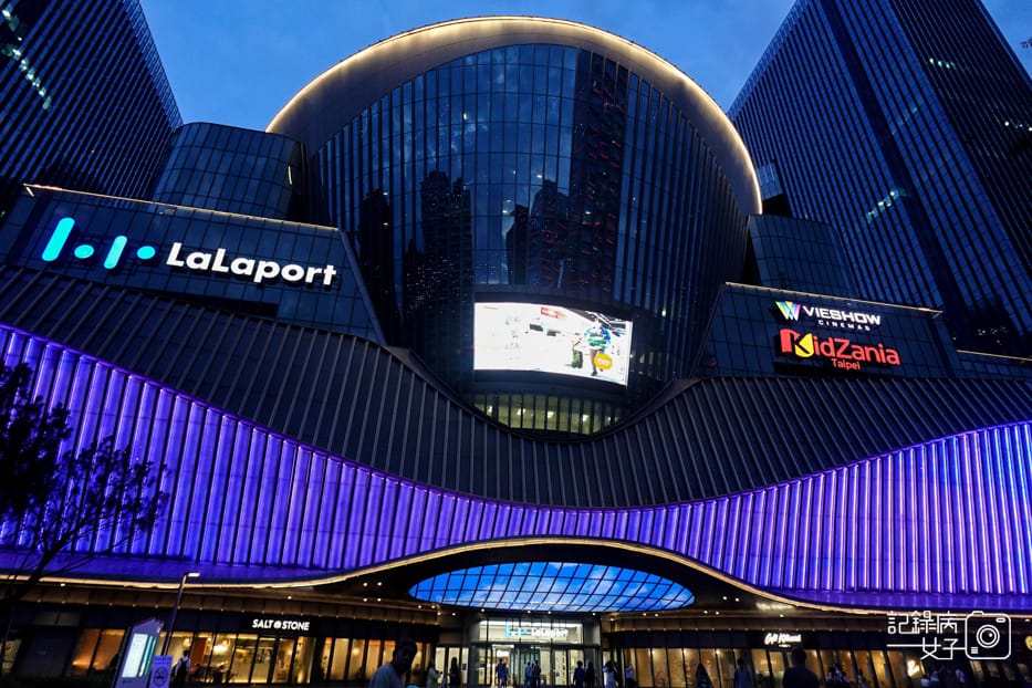 1南港Lalaport輪輪の町日式早午餐大車輪雞腿排法式吐司酪梨千層麵.jpg 1南港Lalaport輪輪の町日式早午餐大車輪雞腿排法式吐司酪梨千層麵.jpg