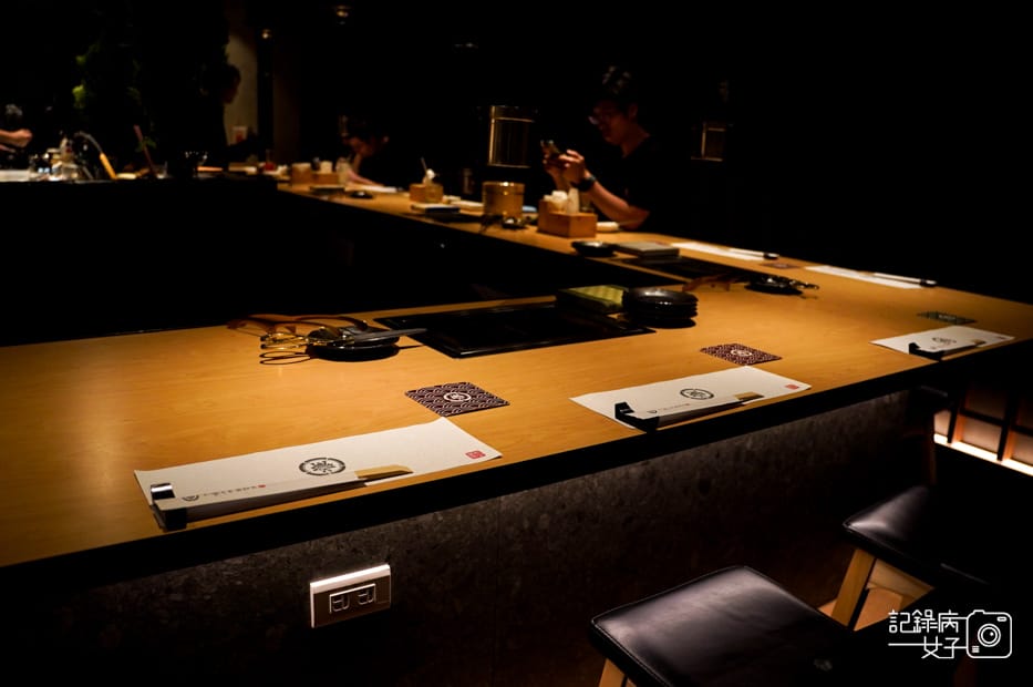 5台中燒肉御帝EMPEROR和牛燒肉訂位低消.jpg 5台中燒肉御帝EMPEROR和牛燒肉訂位低消.jpg