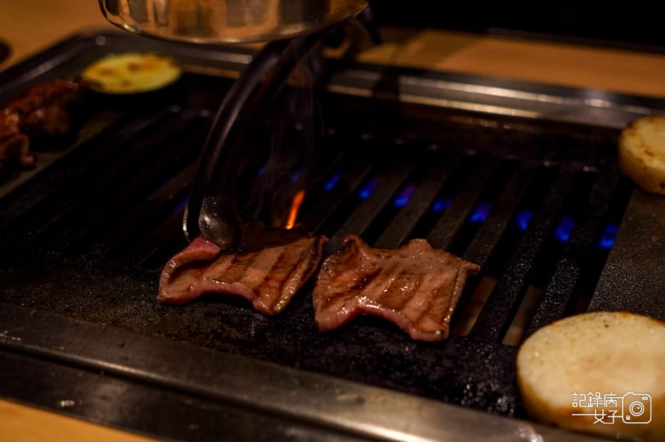 46台中EMPEROR和牛炊飯越光米厚切牛舌.jpg 46台中EMPEROR和牛炊飯越光米厚切牛舌.jpg