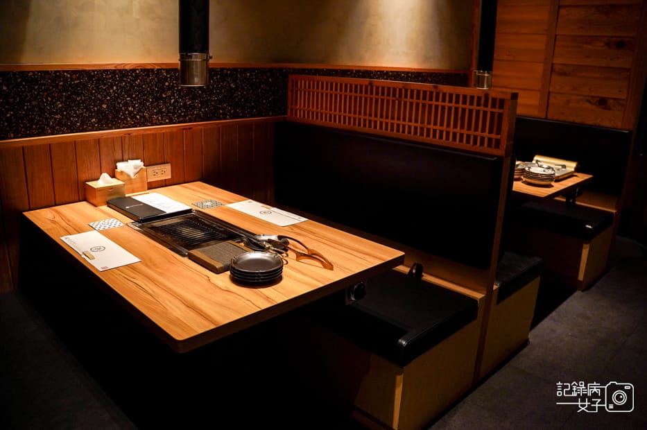 10台中燒肉御帝EMPEROR和牛燒肉訂位低消.jpg 10台中燒肉御帝EMPEROR和牛燒肉訂位低消.jpg