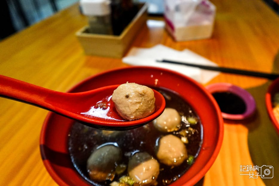 29新北三重美食新竹吳家鴨香飯鴨肉飯鴨肉炒飯冬粉韭菜鴨腸鴨肉丸湯.jpg 29新北三重美食新竹吳家鴨香飯鴨肉飯鴨肉炒飯冬粉韭菜鴨腸鴨肉丸湯.jpg