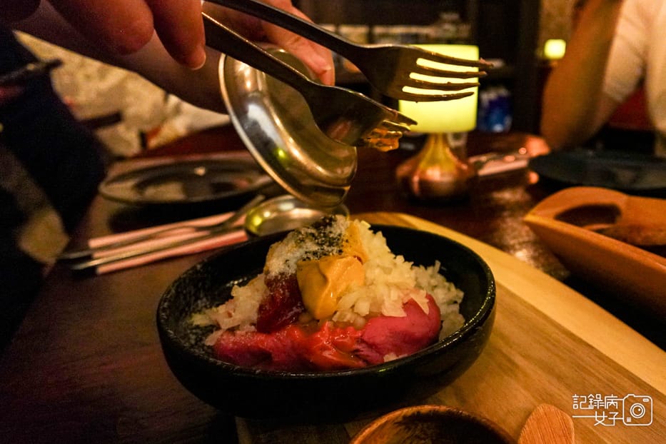 21台北捷克料理Divadlo捷克公寓韃靼生牛肉燉牛肉醃奶酪.jpg 21台北捷克料理Divadlo捷克公寓韃靼生牛肉燉牛肉醃奶酪.jpg