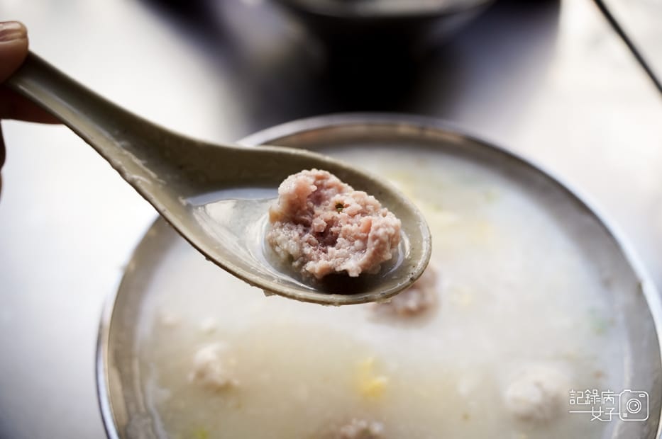 13金門早餐美食永春廣東粥特色粥糜招牌廣東粥皮蛋瘦肉粥.jpg