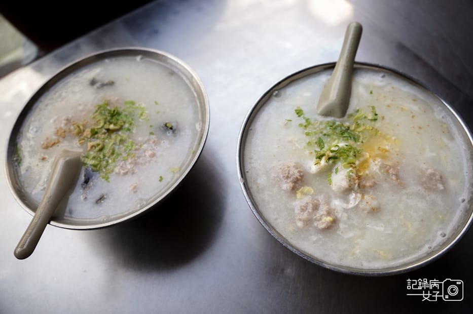 8金門早餐美食永春廣東粥特色粥糜招牌廣東粥皮蛋瘦肉粥.jpg