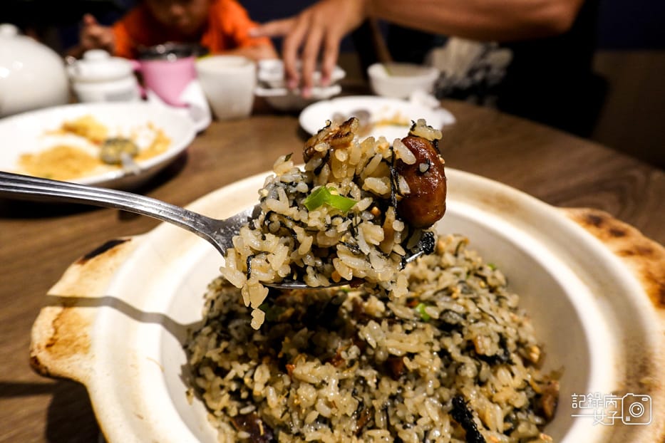 13海味紫菜燜飯金銀上湯時蔬瑤柱雞蓉時蔬.jpg 13海味紫菜燜飯金銀上湯時蔬瑤柱雞蓉時蔬.jpg