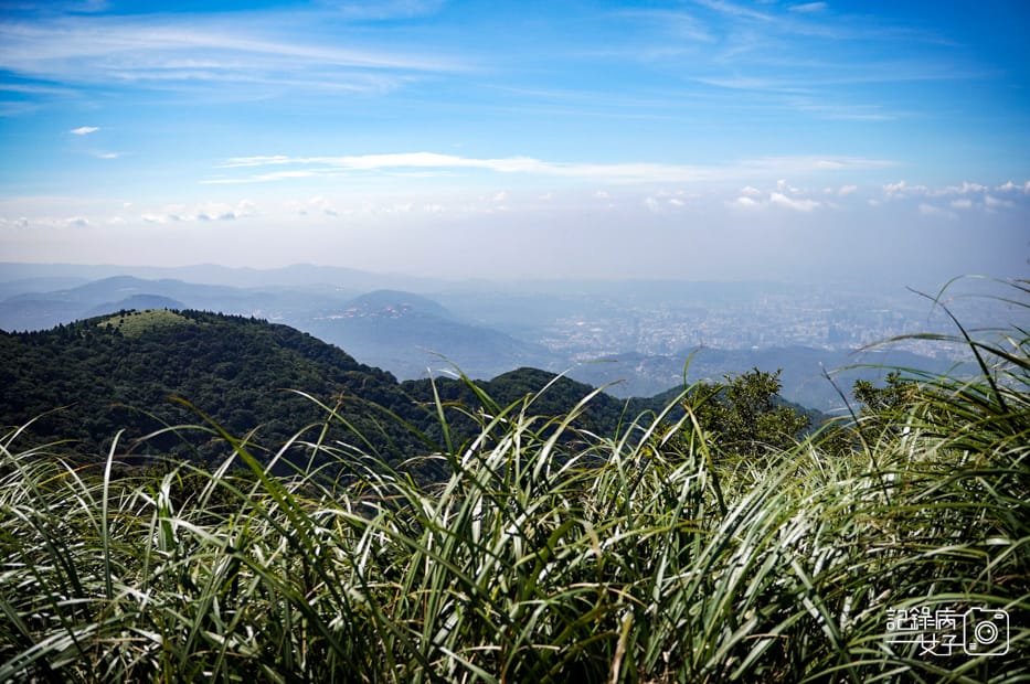 35健行筆記台北大縱走大屯山連峰步道陽明山小百岳大屯山主峰西峰南峰百大必訪步道.jpg
