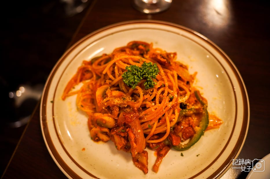 24士林夜市日向洋食 HINATA日劇初戀拿坡里紅醬義大利麵咖哩漢堡排.jpg