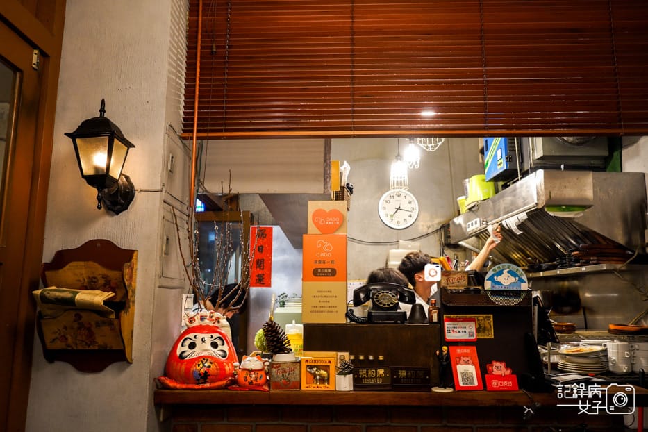 5士林夜市日向洋食 HINATA日劇初戀拿坡里紅醬義大利麵咖哩漢堡排.jpg