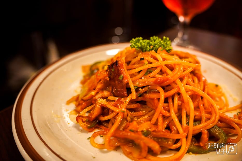 25士林夜市日向洋食 HINATA日劇初戀拿坡里紅醬義大利麵咖哩漢堡排.jpg