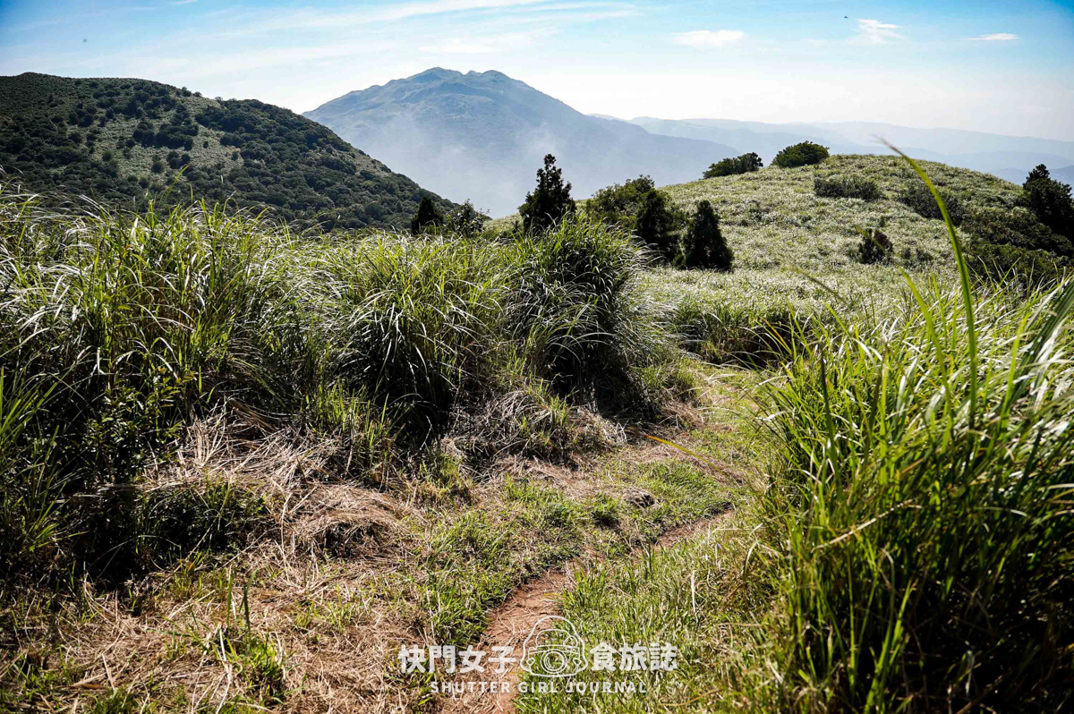 【大屯山連峰步道】陽明山小百岳大屯山主峰 x 台北大縱走第二段 x 挑戰西峰南峰濕滑拉繩泥巴地形