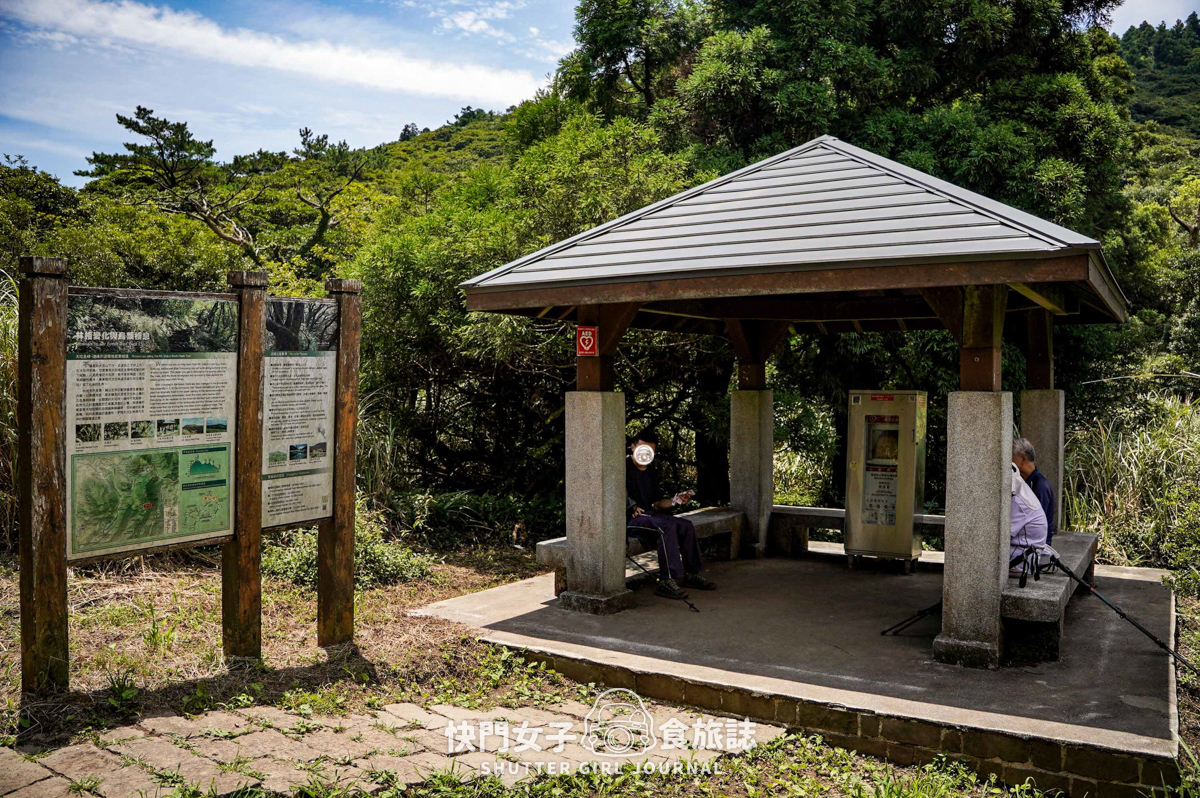 【大屯山連峰步道】陽明山小百岳大屯山主峰 x 台北大縱走第二段 x 挑戰西峰南峰濕滑拉繩泥巴地形