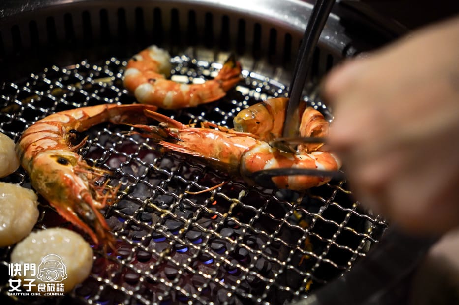 56台中澄居烤物燒肉草蝦生食級干貝.jpg 56台中澄居烤物燒肉草蝦生食級干貝.jpg