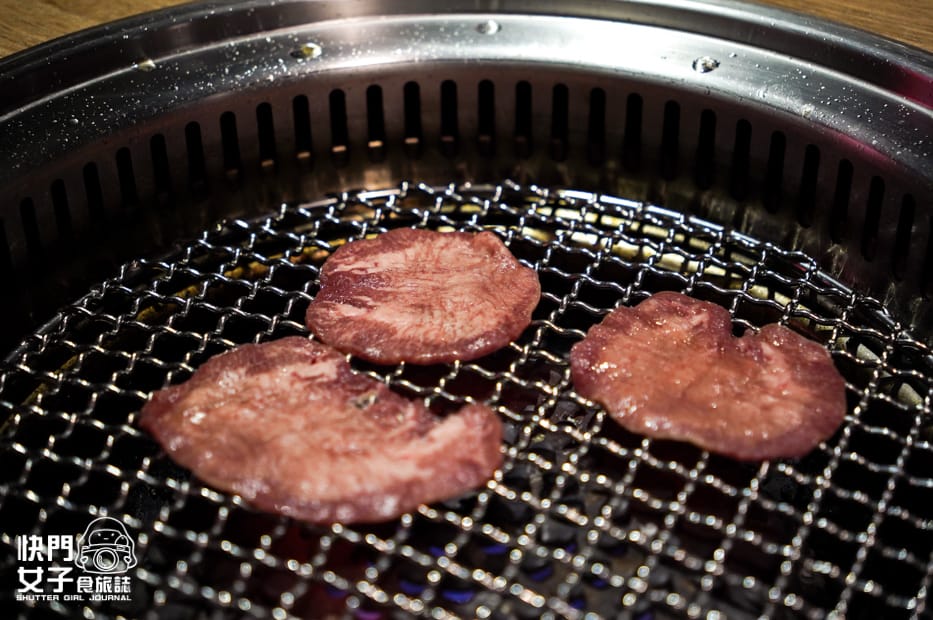 45台中澄居烤物燒肉薄切蔥鹽牛舌橫隔膜.jpg 45台中澄居烤物燒肉薄切蔥鹽牛舌橫隔膜.jpg