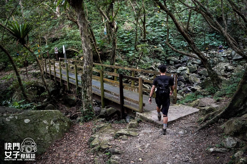 19新北三峽景點滿月圓森林遊樂區步道滿月圓山處女瀑布健行筆記山頂鳥.jpg
