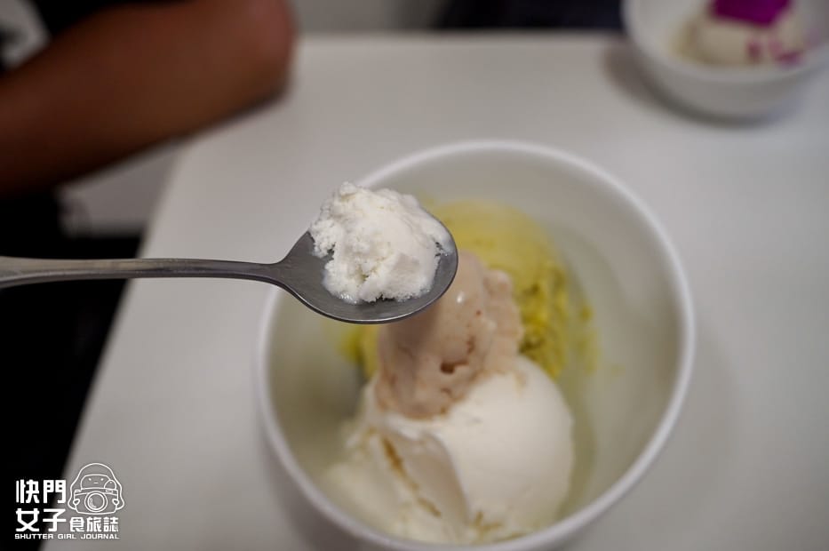 16南投集集鎮美食Scoop冰淇淋霜淇淋超濃招牌山蕉龍眼蜂蜜火龍果.jpg 16南投集集鎮美食Scoop冰淇淋霜淇淋超濃招牌山蕉龍眼蜂蜜火龍果.jpg