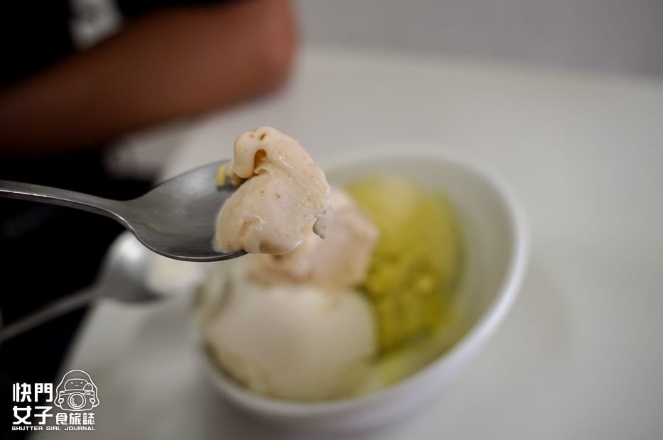 15南投集集鎮美食Scoop冰淇淋霜淇淋超濃招牌山蕉龍眼蜂蜜火龍果.jpg 15南投集集鎮美食Scoop冰淇淋霜淇淋超濃招牌山蕉龍眼蜂蜜火龍果.jpg