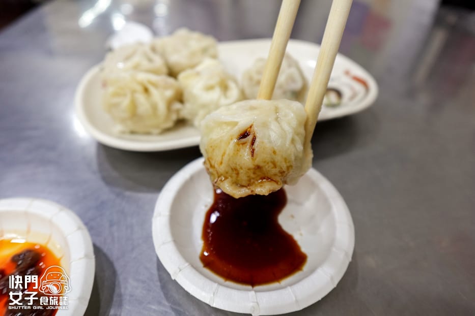 19延三夜市美食保記小籠包創始店手工小籠湯包酸辣湯.jpg