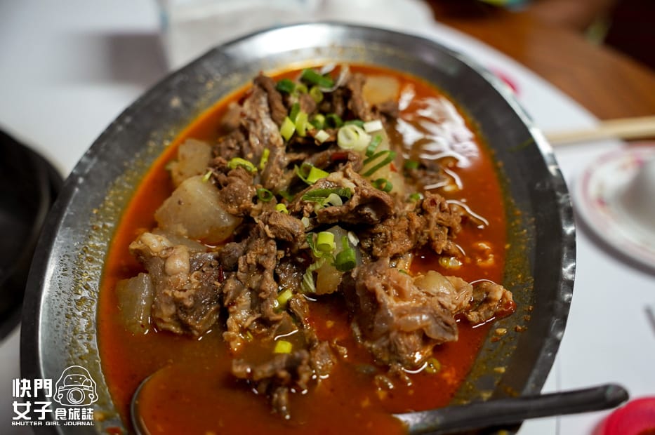 21南投水里羊肉王招牌當歸羊肉爐紅燒羊腩麵線豬肚.jpg