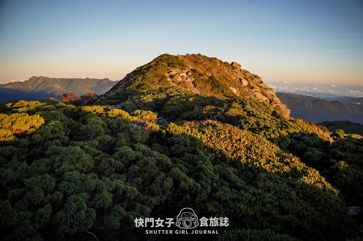 【南湖群峰】南湖帝王之座 DAY 4|南湖大山主峰 x 巨石陣 x 巨石壯麗南峰 x 巴巴山 - 第13張圖 【南湖群峰】南湖帝王之座 DAY 4|南湖大山主峰 x 巨石陣 x 巨石壯麗南峰 x 巴巴山