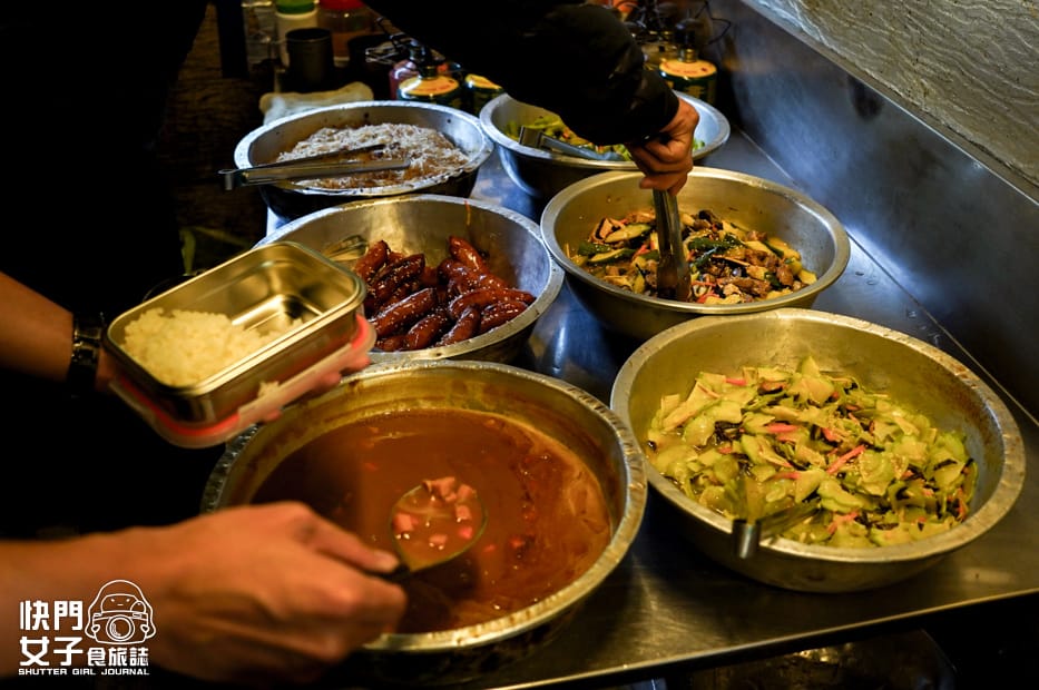 71北一段縱走五岩峰南湖大山南湖圈谷山屋協作訂餐搭伙.jpg 71北一段縱走五岩峰南湖大山南湖圈谷山屋協作訂餐搭伙.jpg