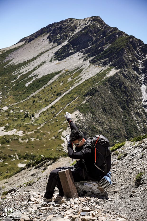 45北一段縱走五岩峰南湖大山南湖圈谷山屋協作訂餐搭伙.jpg 45北一段縱走五岩峰南湖大山南湖圈谷山屋協作訂餐搭伙.jpg