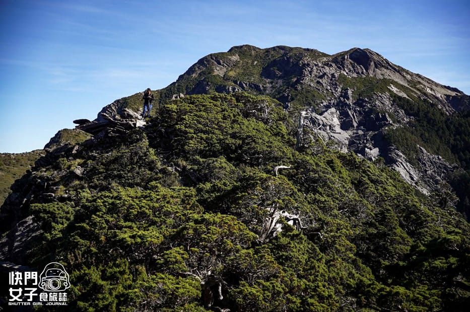 29北一段難度南湖群峰山屋南湖大山主峰南峰巴巴山.jpg 29北一段難度南湖群峰山屋南湖大山主峰南峰巴巴山.jpg