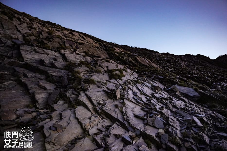 6帝王之座百岳南湖大山北一段南湖東峰日出馬比杉山.jpg 6帝王之座百岳南湖大山北一段南湖東峰日出馬比杉山.jpg