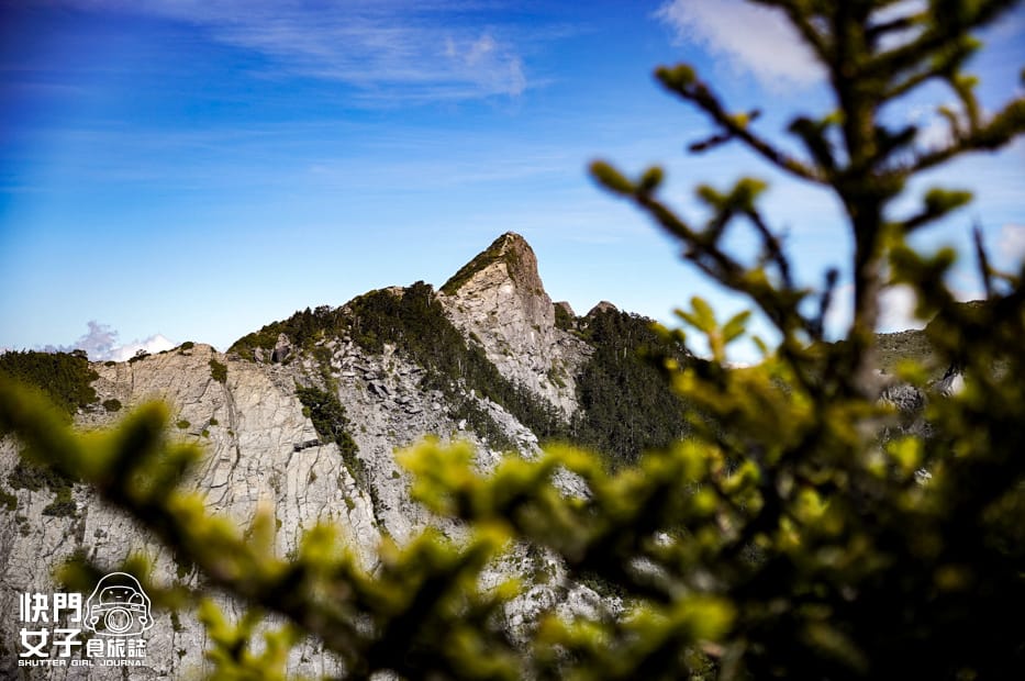 37北一段難度南湖群峰山屋南湖大山主峰南峰巴巴山.jpg 37北一段難度南湖群峰山屋南湖大山主峰南峰巴巴山.jpg
