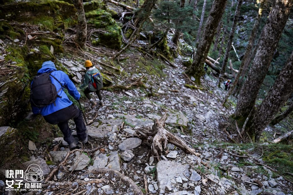 18北一段難度南湖群峰山屋南湖大山主峰南峰巴巴山.jpg 18北一段難度南湖群峰山屋南湖大山主峰南峰巴巴山.jpg