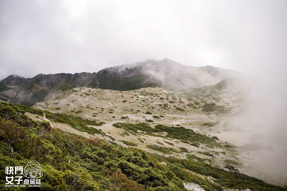 45北一段難度南湖群峰山屋南湖大山主峰南峰巴巴山.jpg 45北一段難度南湖群峰山屋南湖大山主峰南峰巴巴山.jpg