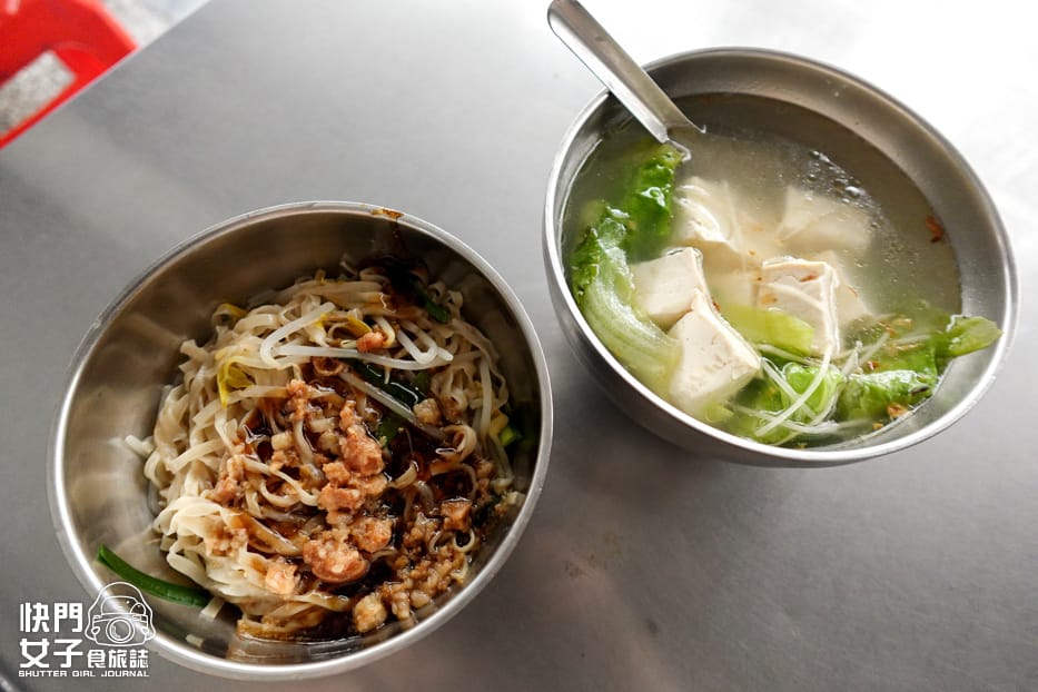 36南港車站美食闞記涼麵闕記涼麵麻醬麵頭骨肉意麵羹湯.jpg