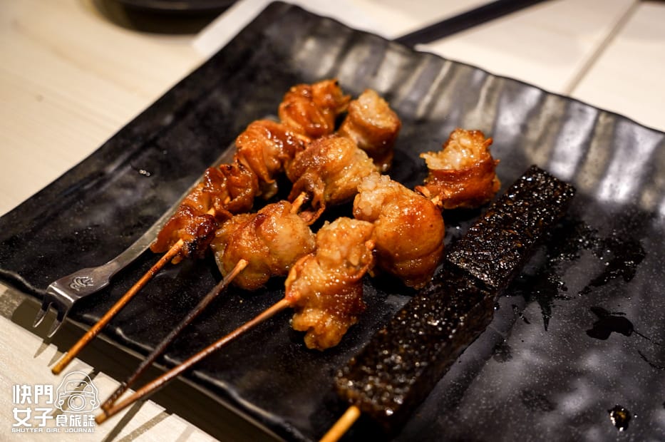 12宜蘭美食羅東冬山燒烤陶意蘋串燒小酒館招牌跑馬麵牛五花三層肉.jpg 12宜蘭美食羅東冬山燒烤陶意蘋串燒小酒館招牌跑馬麵牛五花三層肉.jpg