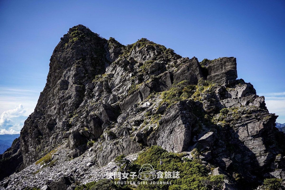 【南湖群峰】南湖帝王之座 DAY 4|南湖大山主峰 x 巨石陣 x 巨石壯麗南峰 x 巴巴山 - 第31張圖 【南湖群峰】南湖帝王之座 DAY 4|南湖大山主峰 x 巨石陣 x 巨石壯麗南峰 x 巴巴山
