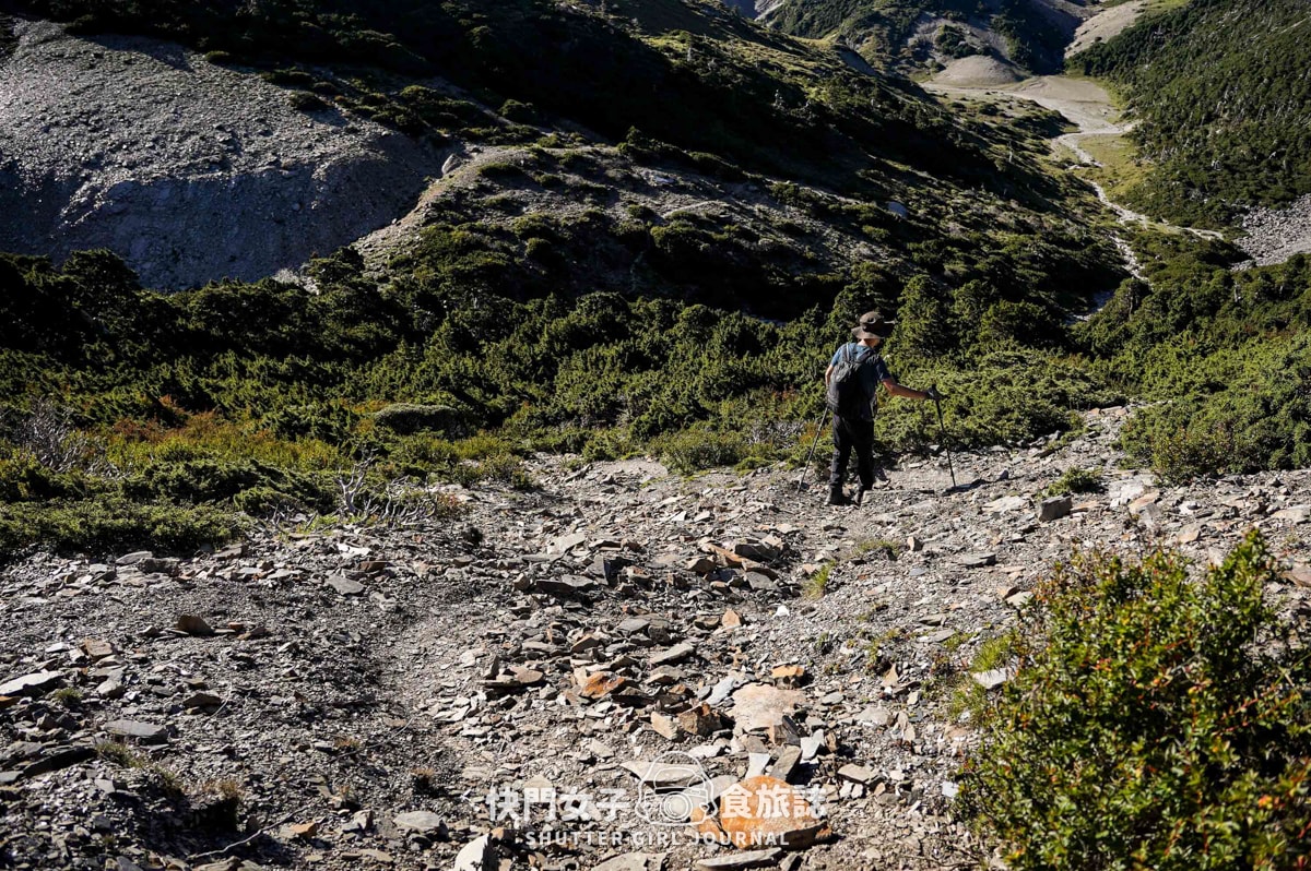 【南湖群峰】南湖帝王之座 DAY 3|南湖東峰日出 x 陶塞峰 x 遙遠馬比衫山 x 水路與陸路路線 - 第50張圖 【南湖群峰】南湖帝王之座 DAY 3|南湖東峰日出 x 陶塞峰 x 遙遠馬比衫山 x 水路與陸路路線