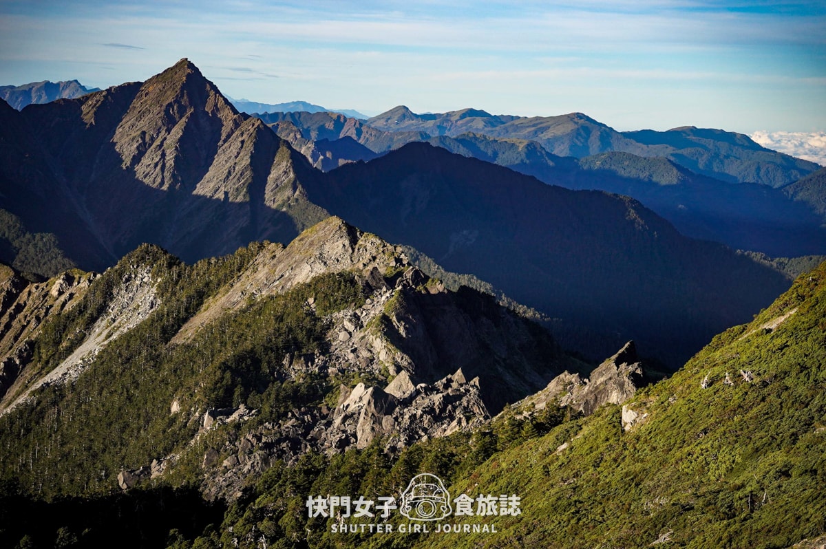【南湖群峰】南湖帝王之座 DAY 4|南湖大山主峰 x 巨石陣 x 巨石壯麗南峰 x 巴巴山 - 第52張圖 【南湖群峰】南湖帝王之座 DAY 4|南湖大山主峰 x 巨石陣 x 巨石壯麗南峰 x 巴巴山