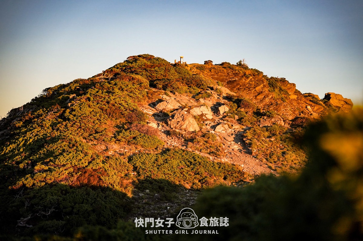 【南湖群峰】南湖帝王之座 DAY 4|南湖大山主峰 x 巨石陣 x 巨石壯麗南峰 x 巴巴山 - 第12張圖 【南湖群峰】南湖帝王之座 DAY 4|南湖大山主峰 x 巨石陣 x 巨石壯麗南峰 x 巴巴山