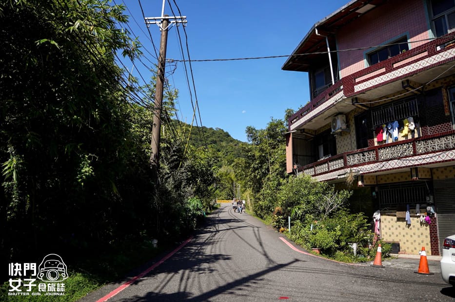 5平溪十分小百岳淡蘭古道五分山步道氣象台芒草季老街美食.jpg