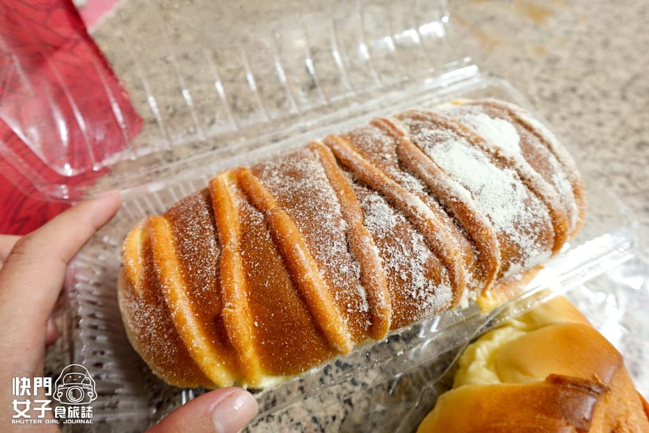 3台南葡吉麵包店訂購預定出爐秒殺羅宋麵包奶露毛毛蟲麵包.jpg
