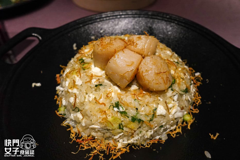 39香宮招牌海鮮炒飯筍燜羊腩煲.jpg