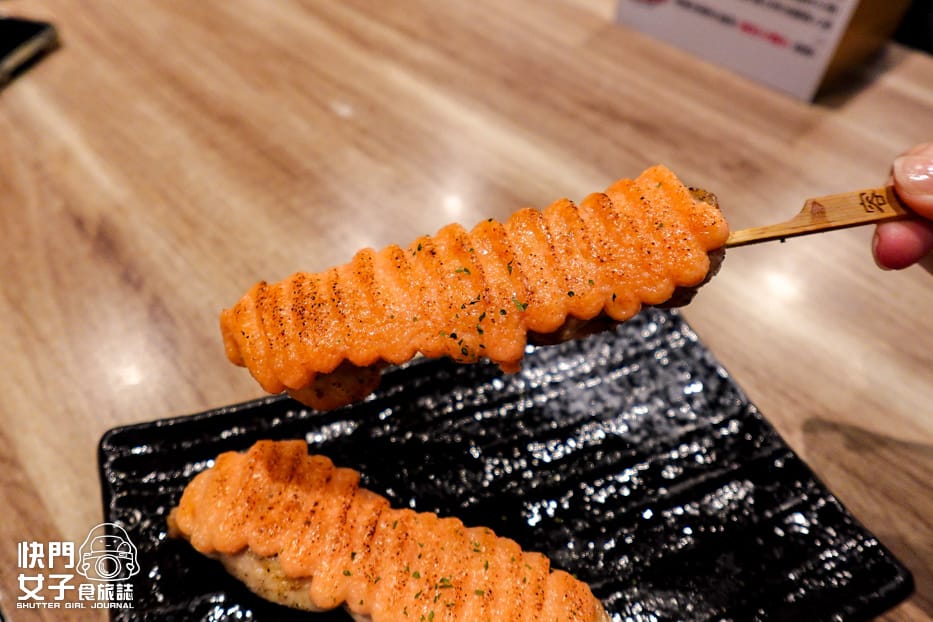 28三重美食寵物友善台中容燒居酒屋明太子雞腿肉串.jpg