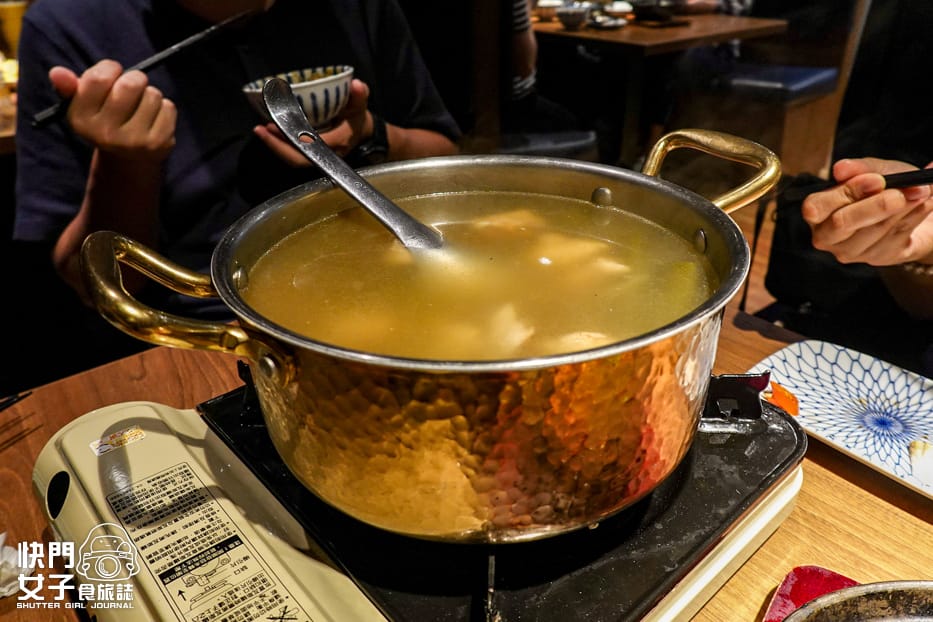 30遼寧夜市熱炒店有有1969滷肉飯冠軍三杯雞鳳梨蝦球剝皮辣椒雞湯.jpg 30遼寧夜市熱炒店有有1969滷肉飯冠軍三杯雞鳳梨蝦球剝皮辣椒雞湯.jpg