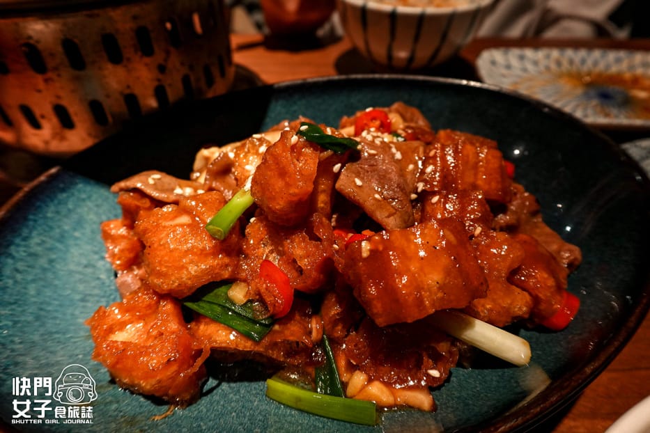 25遼寧夜市熱炒店有有1969惹娘燒蛋百花油條水蓮肉絲五更腸旺銀絲捲.jpg 25遼寧夜市熱炒店有有1969惹娘燒蛋百花油條水蓮肉絲五更腸旺銀絲捲.jpg