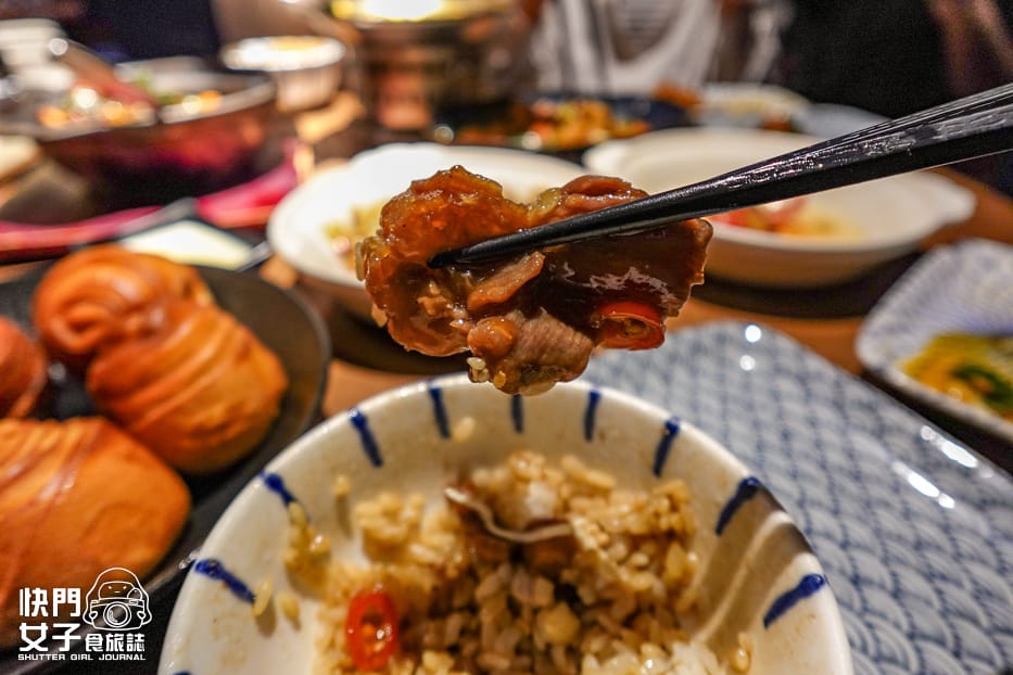 26遼寧夜市熱炒店有有1969滷肉飯冠軍三杯雞鳳梨蝦球剝皮辣椒雞湯.jpg 26遼寧夜市熱炒店有有1969滷肉飯冠軍三杯雞鳳梨蝦球剝皮辣椒雞湯.jpg