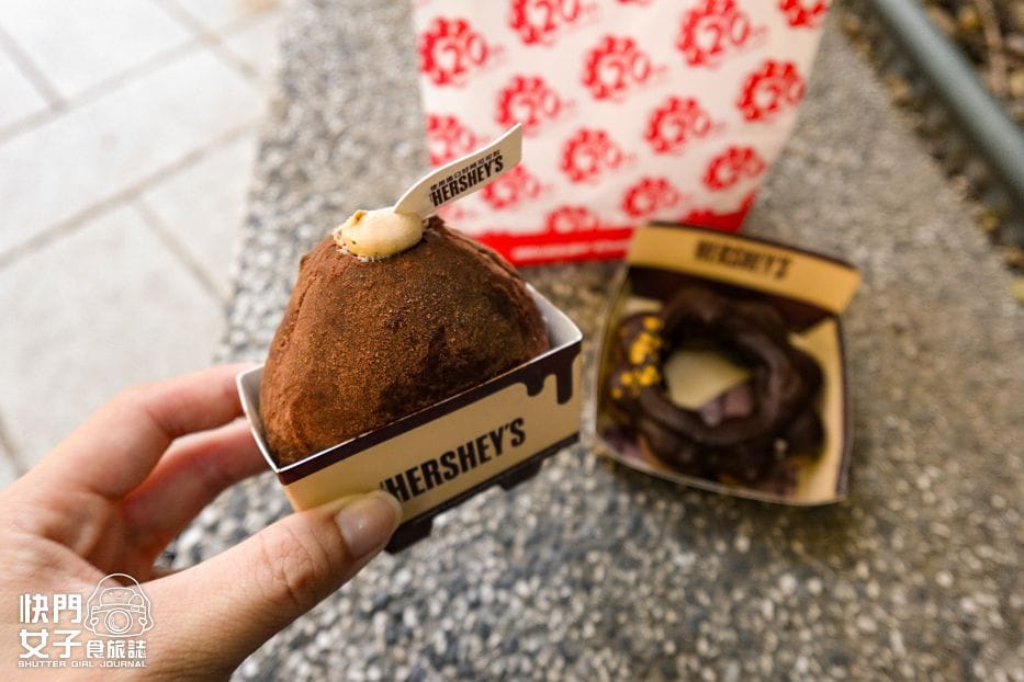 多拿滋Mister Donut HERSHEYS 好時巧克力聯名甜甜圈開箱