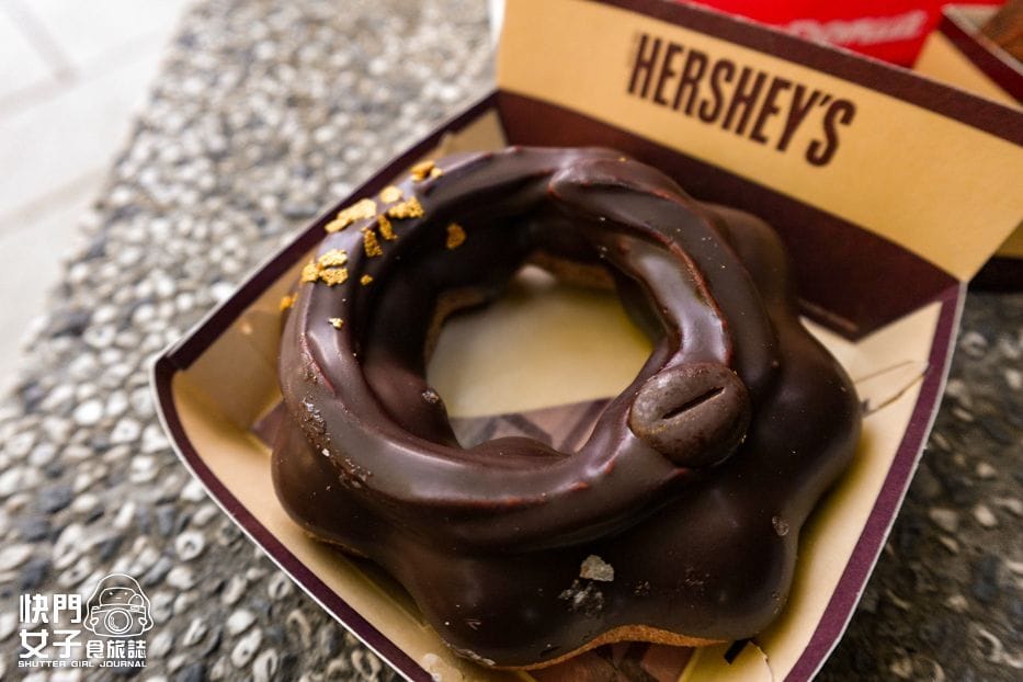 多拿滋Mister Donut HERSHEYS 好時巧克力聯名甜甜圈開箱