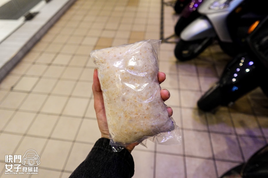 【台北 松山區】羅媽媽養生苜蓿捲 x 微風廣場前人氣清爽潤餅蔬菜捲餅