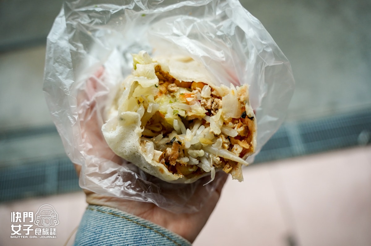 【新竹市 北區】阿瑛潤餅 VS 郭先生家元祖潤餅 x 榮記客家湯圓 x 綠豆沙牛奶